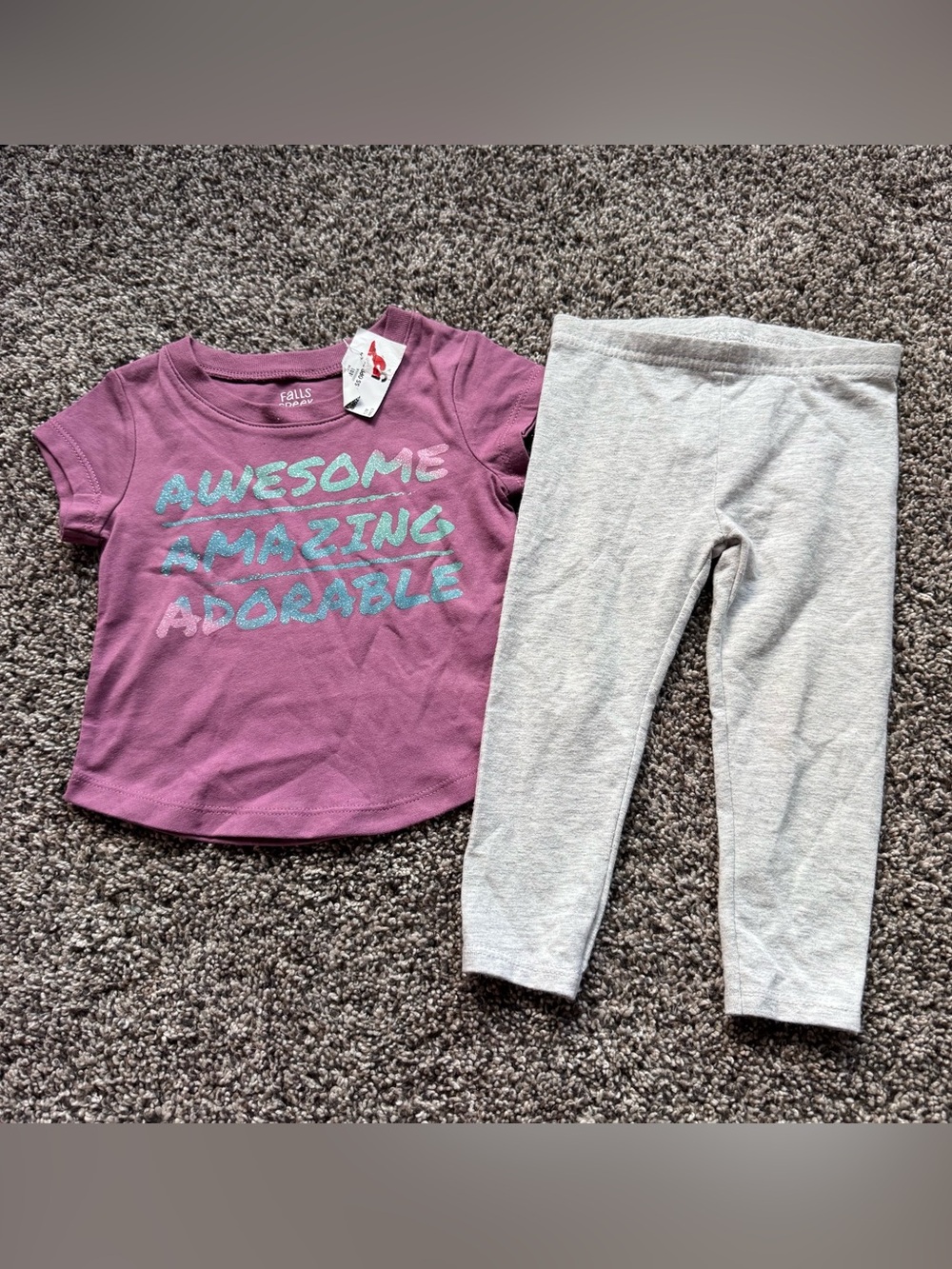 Girls Purple Tee with Light Gray Leggings Outfit